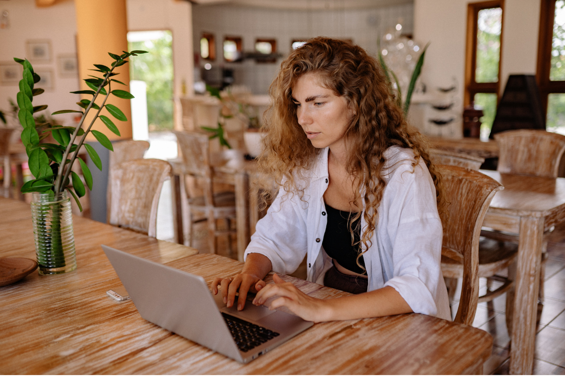 Stress na de vakantie? Waarom je moe, somber en onrustig terugkomt op je werk